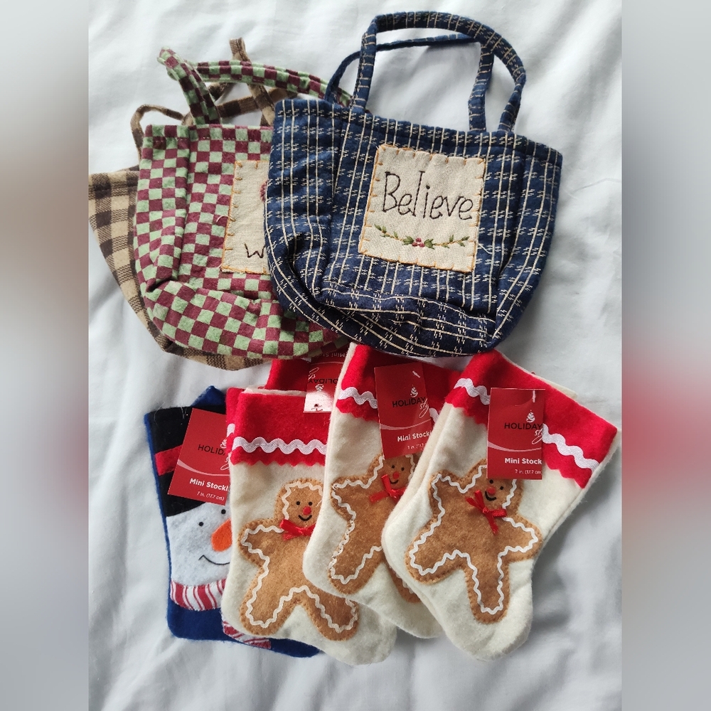 7 Mini Stockings & 3 Christmas Bags. New